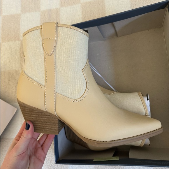 NTW Target beige low cowgirl boots - Picture 5 of 6